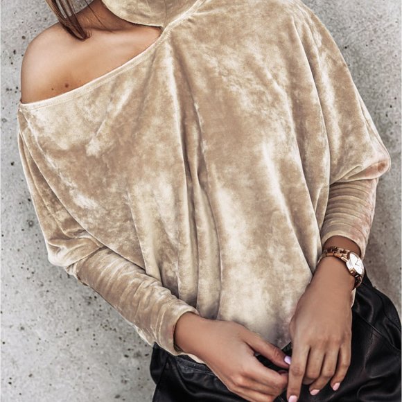 Velvet Shoulder Cutout Top - Picture 3 of 5